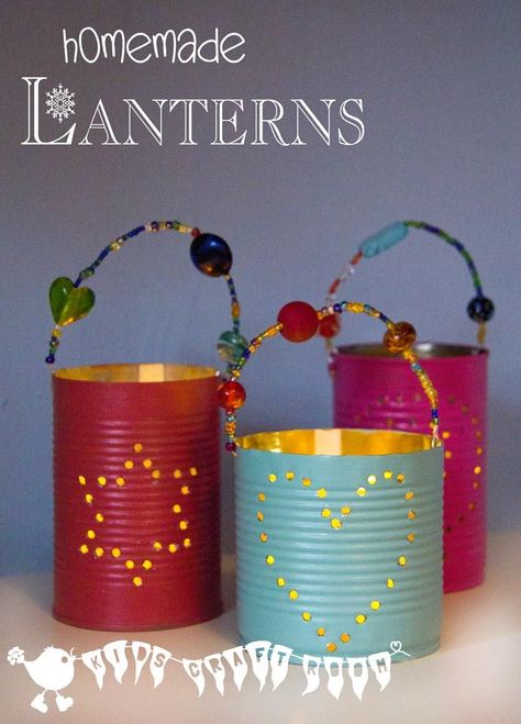 These tin can lanterns are quick and easy and they make gorgeous homemade gifts. Homemade Lanterns, Easy Recycled Crafts, Homemade Kids Gifts, Can Lanterns, Tin Can Lanterns, Farmhouse Theme, Tin Can Art, Kids Craft Room, Pallet Beds