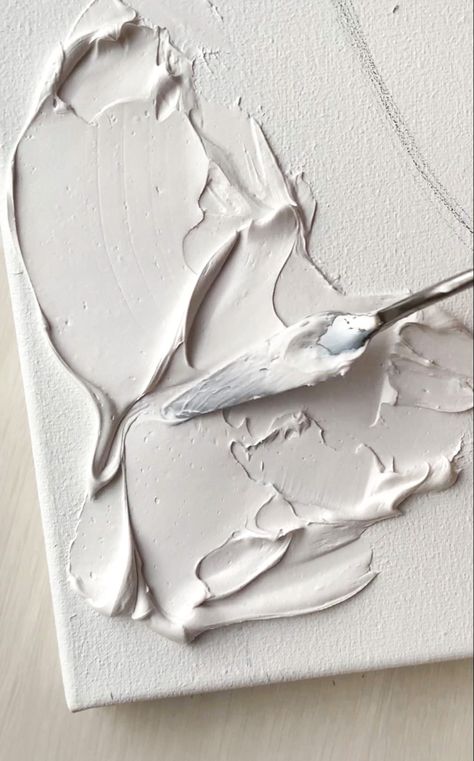 White Paint Aesthetic, White Aesthetic Painting, White Painting Aesthetic, Art Astethic, White Art Aesthetic, Plaster Paintings, Minimalist Pictures, Plaster Painting, Modern Minimalist Art