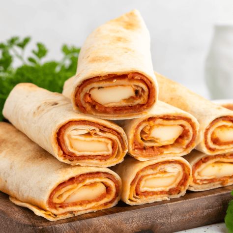 Easy Air Fryer Pizza Roll Ups + Video - Fork To Spoon Air Fryer Pizza Roll Ups, Pizza Roll Ups, Rice Recipes For Kids, Buffalo Chicken Rolls, Air Fryer Pizza, Homemade Pizza Rolls, Pizza Roll Up, Best Lunch Recipes, School Lunch Recipes