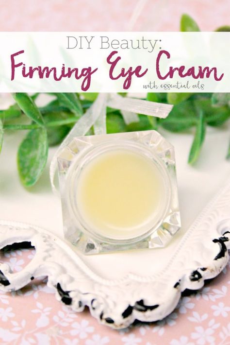 DIY Beauty: Essential Oils Firming Eye Cream Green Tea Eye Cream, Firming Eye Cream, Diy Essentials, Dental Cleaning, Get Rid Of Blackheads, Diy Essential Oils, Healthy Fruits, Clean Face, Mouthwash