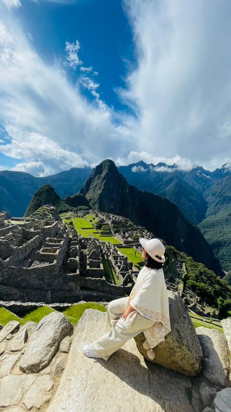 Dark Academy, South America Destinations, Visual Board, Machu Picchu, Photos Ideas, South America, Peru, Collage, Outfit Inspo