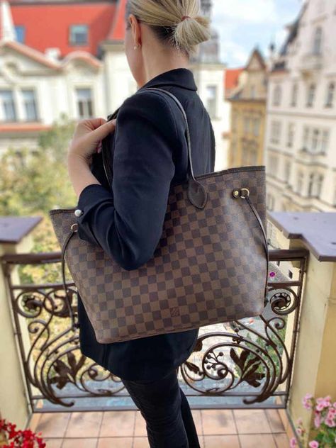 Louis Vuitton Neverfull Damier, Damier Ebene Neverfull, Dream Bags, Luxury Bags Collection, Vie Motivation, Louis Vuitton Neverfull Mm, Neverfull Mm, Damier Ebene, Vuitton Neverfull