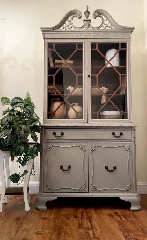 TwelfthAndCherry - Etsy Distressed China Cabinet, Grey China Cabinet, China Cabinet Hutch, Furniture Refurbishing, China Cabinet Makeover, Cabinet Hutch, Painted China Cabinets, Antique China Cabinets, Redo Cabinets