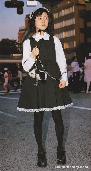 Old School Egl, Aesthetic Options, Doll Magazine, Otome Fashion, Noel Fielding, Pretty Skirts, Japanese Street Fashion, J Fashion, Harajuku Fashion