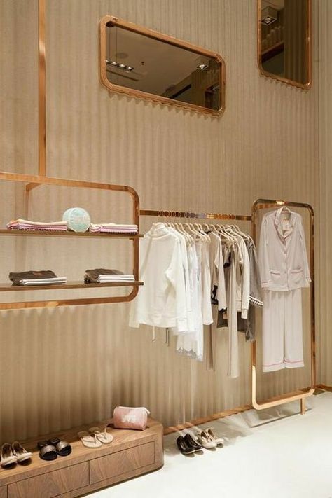 Clothing Boutique Interior, Fashion Store Design, Clothing Store Interior, Clothing Store Design, Store Design Boutique, Clothes Hanging, Retail Store Interior, Store Layout, Boutique Interior Design