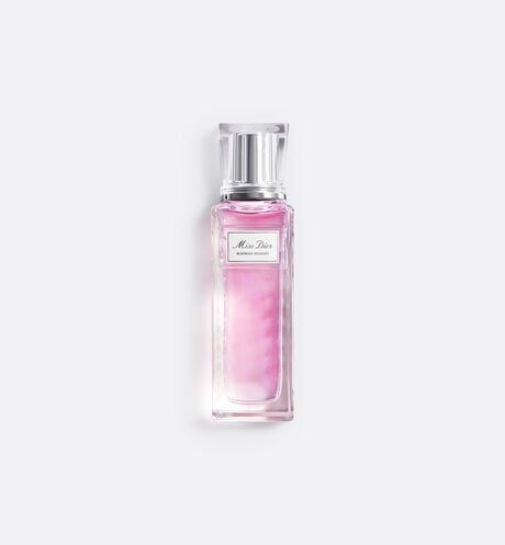 Bergamot Essence, Perfume Dior, Dior Parfum, Christian Dior Perfume, Dior Fragrance, Blooming Bouquet, Miss Dior Blooming Bouquet, Perfume Floral, Dior Perfume