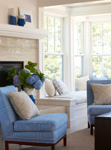 Martha's Vineyard - Beach Style - Living Room - Boston - by Janine Dowling Design Inc. | Houzz Nantucket Style Living Room, Boston Living Room, Beach Style Living Room, Nantucket Style, Light Wood Floors, Living Room Photos, Style Living Room, Martha's Vineyard, Marthas Vineyard