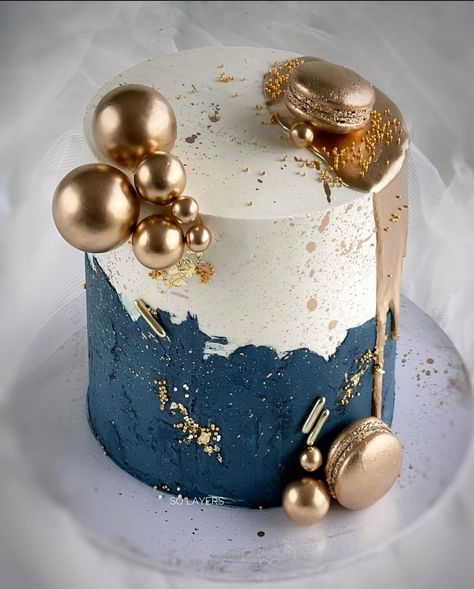 Blue Gold Birthday Cake, Navy Blue And Gold Birthday Cake For Men, Navy Gold Cake Birthday, Navy Blue Cake For Men, Blue And Gold Cake For Men, Blue Watercolor Cake, Gold And Blue Cake Birthday Men, Blue Cake Ideas For Men, Navy Marble Cake