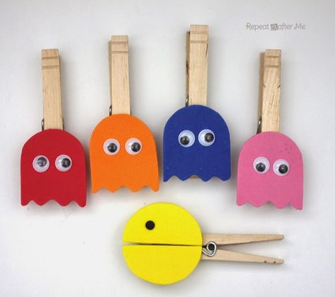 Pacman Clothespins Decades Arts And Crafts, Video Game Arts And Crafts, Game Theme Crafts, 80s Crafts For Kids, Decades Crafts, Video Game Crafts For Kids, 80s Crafts, Arcade Theme, Pac Man Party