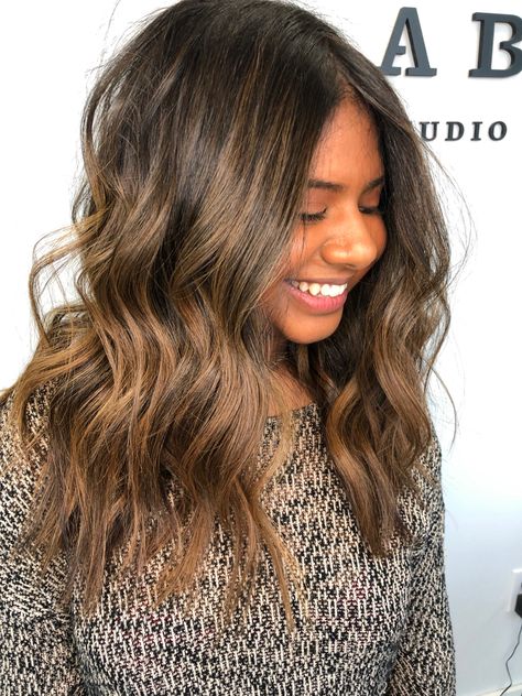 Balayage on dusky skin, balayage on black hair, balayage on Indian hair Brown Hair Indian Skin, Indian Skin Hair Color, Indian Hair Highlights, Hair Color For Warm Skin Tones, Black Hair With Brown Highlights, Color Hair Styles, Cool Brown Hair, Indian Hair Color, Hair Color For Brown Skin