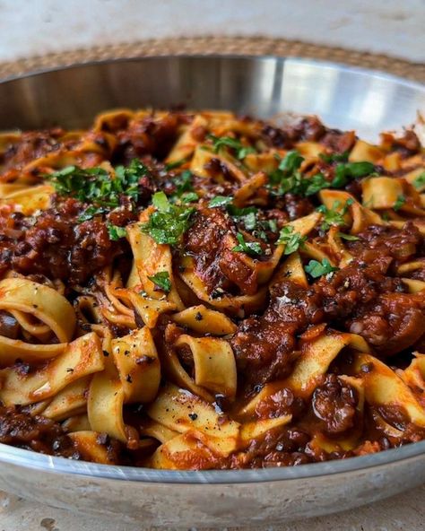 Ny Times Recipes, New York Times Recipes, Italian Meat Sauce, Korean Bulgogi, Nyt Recipes, Pasta Bolognese, Italian Meats, Bolognese Recipe, Fall Cooking