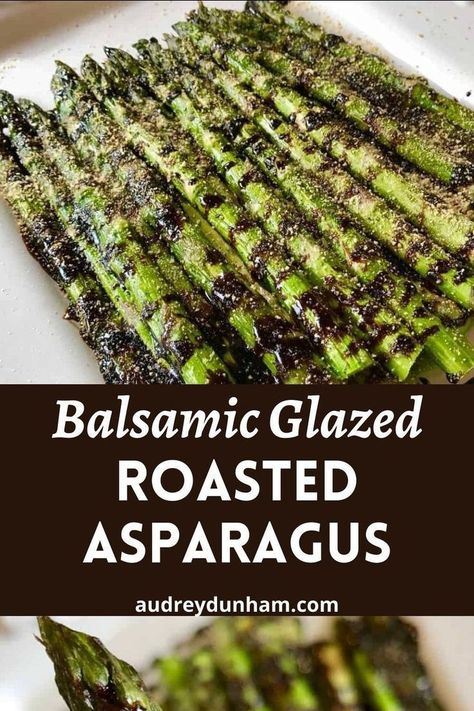 This Roasted Asparagus with Balsamic Glaze is the easy and delicious side dish you'll want to have with every meal! Asparagus With Balsamic Glaze, Perfect Asparagus, Basalmic Vinegar, Asparagus Side, Asparagus Balsamic, Balsamic Vinegar Recipes, Asparagus Recipes Baked, Asparagus Recipes Roasted, Oven Roasted Asparagus