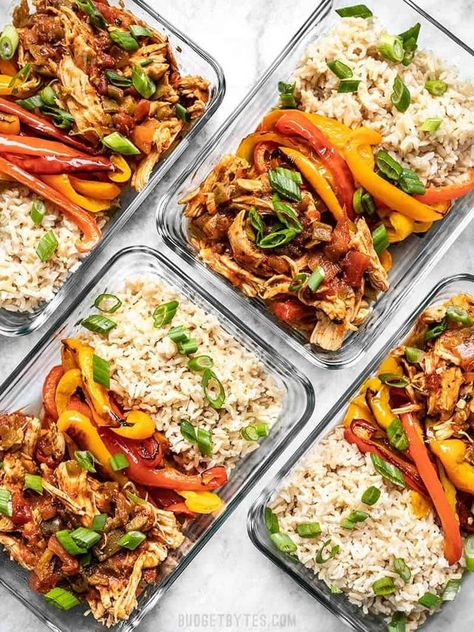 Salsa Chicken Meal Prep Bowls Salsa Chicken Meal Prep, Shredded Chicken Meal Prep, Easy Salsa Chicken, Chicken Meal Prep Bowls, Macro Diet, Easy Salsa, Work Lunches, Prep Bowls, Salsa Chicken