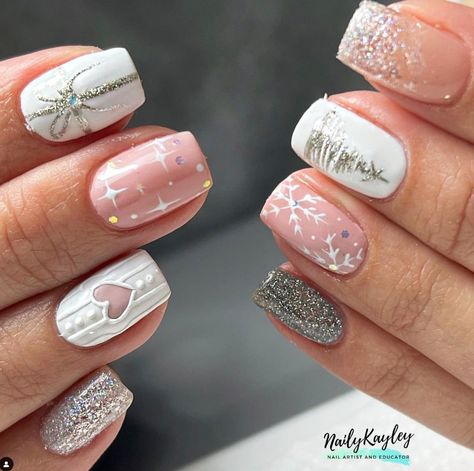 45+ White Christmas Nails Design Ideas White Christmas Nails Design, White Christmas Nail Designs, Long Nails Acrylic, Amazing Nail Art Designs, Christmas Nails Design, White Christmas Nails, Classy Nail Art Ideas, Nails Design Ideas, Celebrity Nails