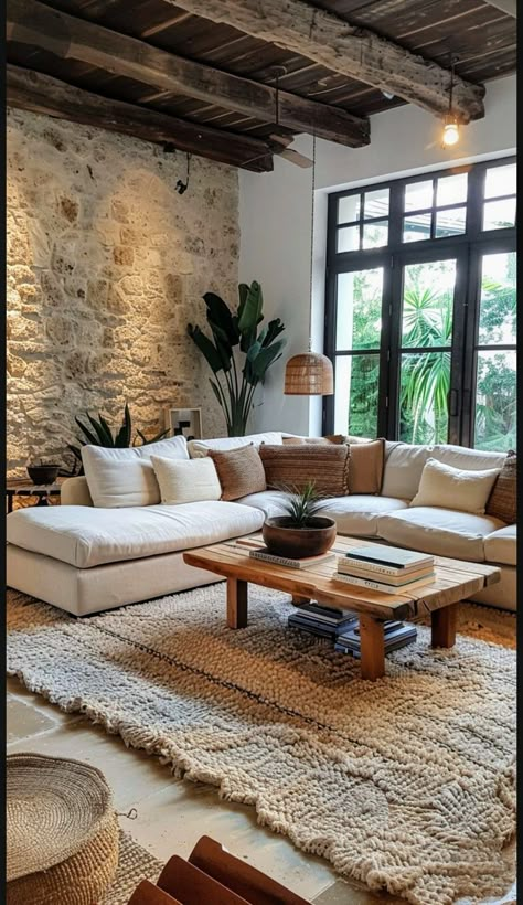 Hacienda Interior Design, Spanish Style Home Interior, Spanish Living Room, Modern Hacienda, Spanish Interior, Spanish Home Decor, Mediterranean Interior Design, Mediterranean Interior, Earthy Home