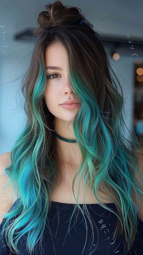 25 Green Ombre Hair Ideas for Sustainable Style Color Hair Tips Ideas, Long Coloured Hair, Classy Hair Color Ideas, Trendy Hair Colours, Green Ombre Hair, Mermaid Hairstyle, Free Hairstyle, Bold Hair Color, Color Highlights