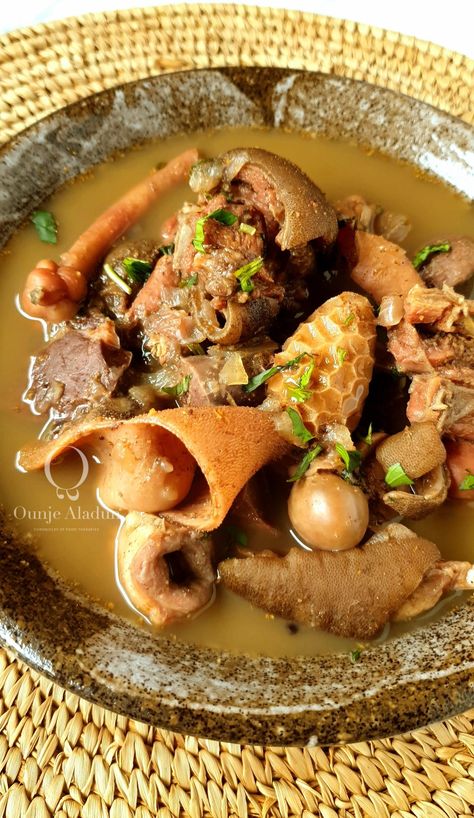 Goat meat pepper soup is on the elite spectrum of pepper soup. To make goat meat pepper soup with a robust flavour use more than just the meats, cook it with offals too. Goat Pepper Soup, Igbo Food, Goat Meat Pepper Soup, Africa Dishes, Goat Soup, African Bites, Nigerian Soups, African Soup, Nigeria Food