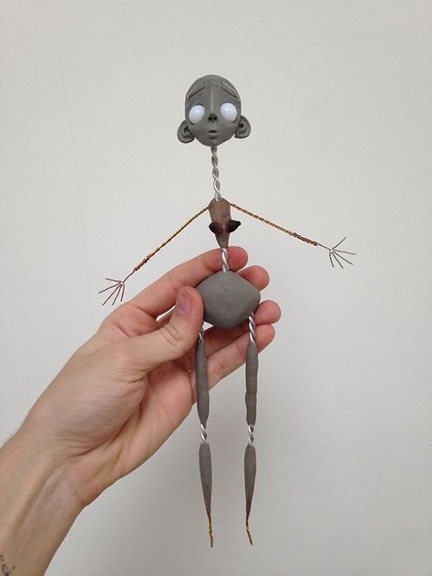 Experimental Animation, Hairstyles For Characters, Clay Animation, Uv Paint, Drawing Hairstyles, Coraline Doll, Animation Stop Motion, Sculpture Art Clay, Motion Animation