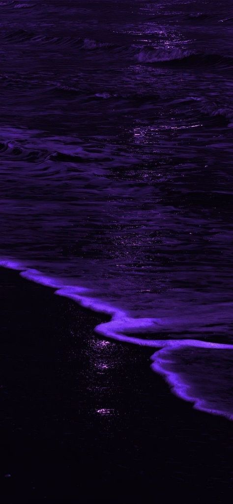 Deep Purple Wallpaper Iphone, Dark Purple Asthetics, Deep Purple Wallpaper Iphone Wallpapers, Purple Dark Aesthetic Wallpaper, Dark Purple Phone Wallpaper, Purple Romance Aesthetic, Purple Night Aesthetic, Dark Purple Wallpaper Aesthetic, Dark Purple Wallpaper Iphone