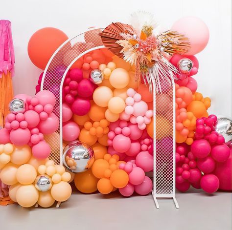 Pink Orange Balloons, Orange Balloon Arch, Party Moodboard, Bridal Balloons, Pink And Gold Decorations, Orange And Pink Wedding, Balloon Surprise, Hot Pink And Gold, 16th Birthday Decorations