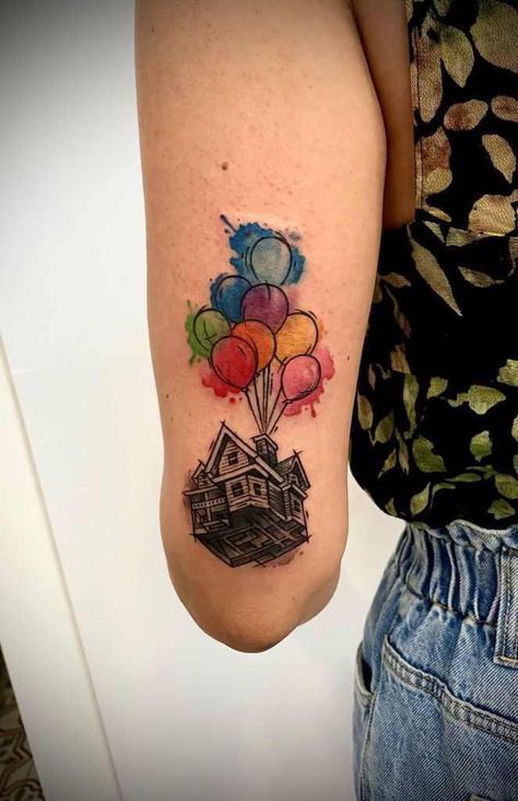 Courage Tattoos, Circus Tattoo, Unusual Tattoo, Tattoo Salon, Cartoon Tattoo, Movie Tattoo, Movie Tattoos, King Tattoos, Tatuaje A Color