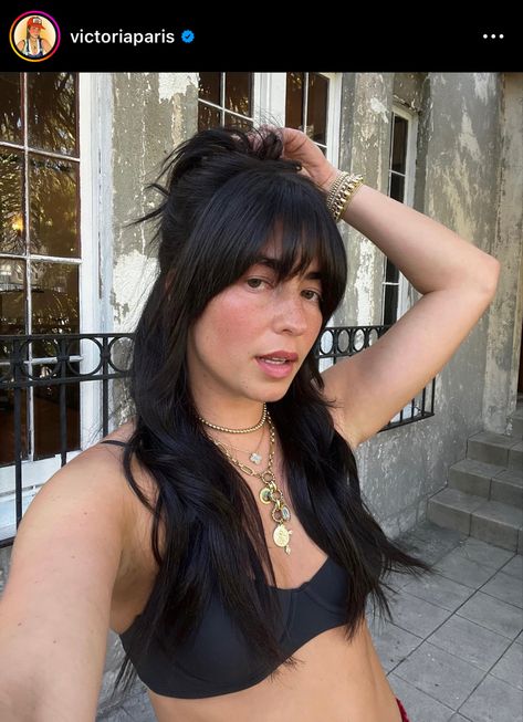 Victoria Paris Bangs, Victoria Paris Hair, Whisky Bangs, Victoria Paris, Paris Hair, Inspo Hair, Long Bangs, Mermaid Hair, Girl Hair