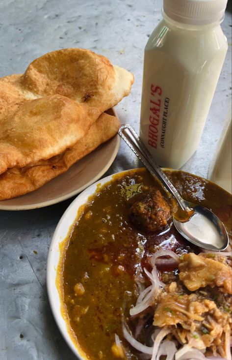 Bhogal ke Chole Bhature, Janpath, Connaught Place, New Delhi Connaught Place Delhi Snap, Delhi Food Snap, Connaught Place Delhi Aesthetic, Delhi Connaught Place, Delhi Places, Chole Bhature, Bride Floral, Connaught Place, Mood Instagram