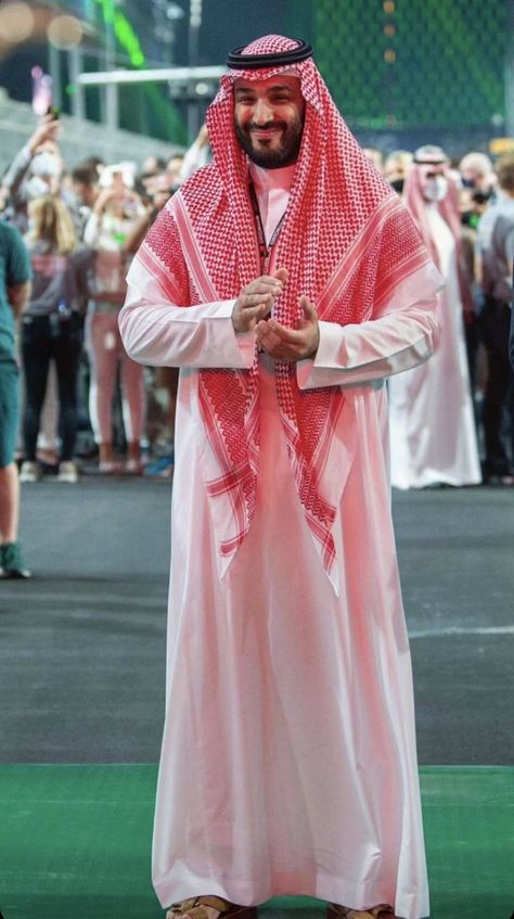 Music Billie Eilish, Mohammad Bin Salman, Mohamed Bin Salman, Saudi Arabia Prince, Imran Khan Pic, Kuwait National Day, Arab Men Fashion, Saudi Arabia Culture, Bin Salman