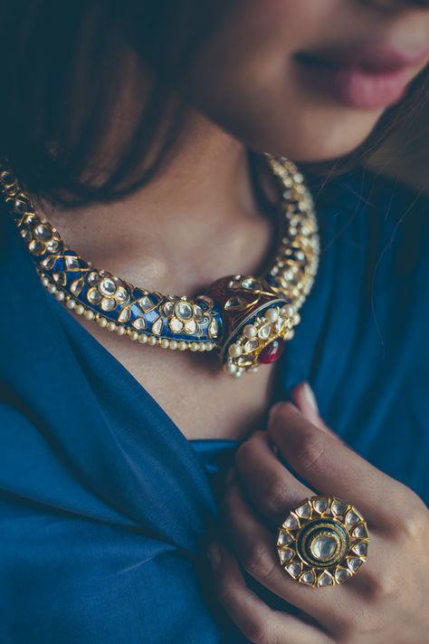 Sunita Shekhawat :representing modern day Solah sringar on Behance Rajasthani Bride, Necklace Styles, Bridal Jewellery Inspiration, Indian Wedding Jewelry Sets, Indian Bridal Jewelry Sets, Antique Jewellery Designs, Bridal Jewelry Collection, Indian Jewelry Sets, Bangles Jewelry Designs