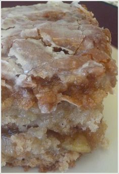 Apple Fritter Cake, Apple Fritter, Nutella Brownies, Apple Dessert Recipes, Cinnamon Roll Cake, Gateaux Cake, Apple Cake Recipes, Velvet Cupcakes, Apple Fritters