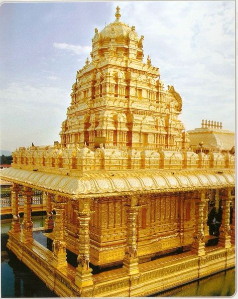 The Golden Temple Temple India, Indian Temple Architecture, Ancient Indian Architecture, Amazing India, Temple Architecture, Goa India, Golden Temple, Indian Temple, Indian Architecture