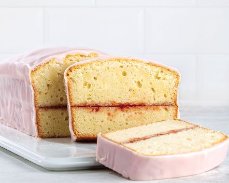 Petit Four Loaf Cake Vanilla Loaf Cake Recipe, Vanilla Loaf, Vanilla Loaf Cake, Petit Four Recipes, Baking School, Loaf Cakes, Cake Mug, 2024 Recipes, Bake Cakes