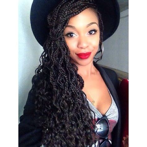 Way to wear braids with a hat Fedora Hat With Box Braids, Hat With Box Braids, Fedora With Braids, Faux Loc, Wide Brimmed Hat, Twisted Hair, Curly Hair Photos, Long Box Braids, Micro Braids