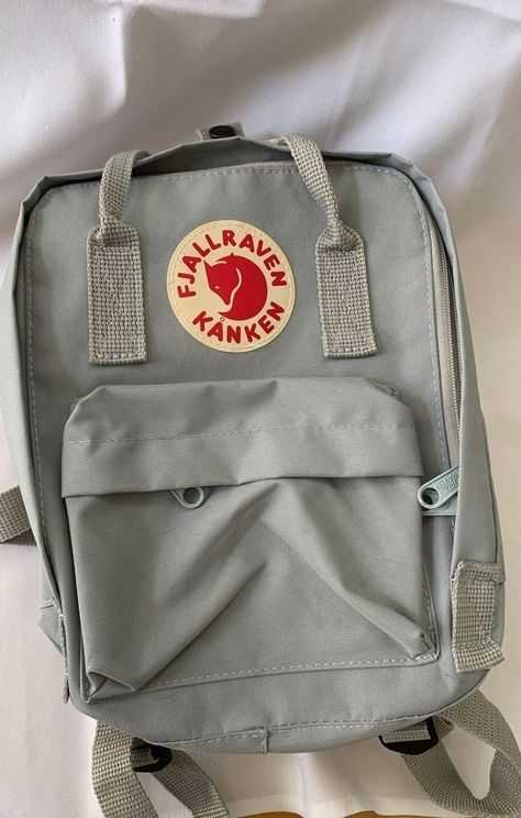 Fjallraven Kanken Backpack Mini, Kanken Backpack Mini, Pretty Tote Bags, Backpack Fjallraven, Javon Walton, Fjällräven Kånken, Stylish School Bags, Aesthetic Backpack, Makeup Brush Bag