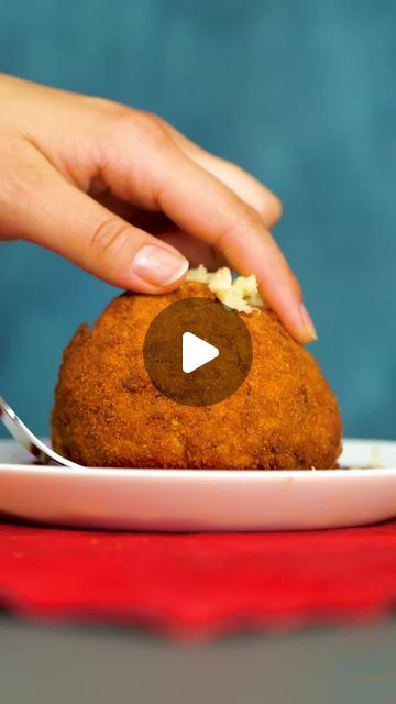 5 Minute Recipes | How to make delicious deep-fried rice balls 🍽️  #deepfried #riceballs #cheeselover | Instagram Deep Fried Rice Balls, Fried Rice Ball, 5 Minute Recipes, Mexican Fried Rice, 5 Minute Meals, Rice Ball, Japanese Rice, Rice Balls, Cheese Lover