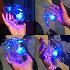 This would be crazy cool for The Anchor in my Inquisitor cosplay if I could find a green berry light Yennefer Cosplay, Seni Resin, Halloweenský Makeup, Witch Cosplay, Costume Tutorial, Cosplay Tutorial, Magic Powers, 다크 판타지, Cosplay Diy