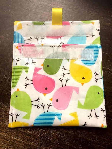 reusable sandwich bags Diy Sandwich Bags, Trending Diy Crafts, Diy Reusable Sandwich Bags, Cow Crafts, Reusable Sandwich Wrap, Trending Diy, Personalized Crafts, Craft Project Ideas, Teaching Sewing