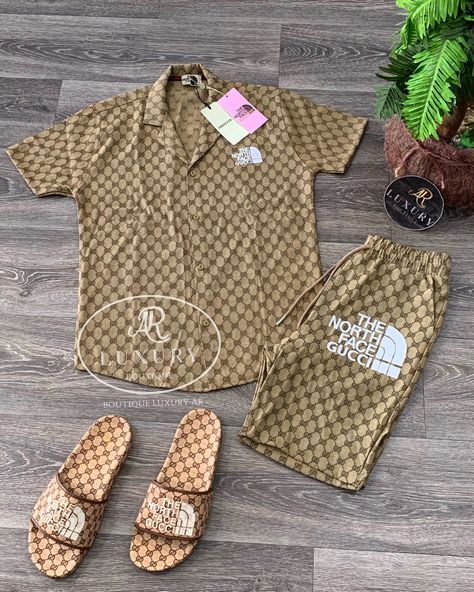 Gucci Outfit Men, Male Closet, Calm Fits, Gucci Outfit, Gentlemen Wear, Hype Clothing, Ralph Lauren Menswear, Black Men Fashion Swag, One Piece Wallpaper Iphone