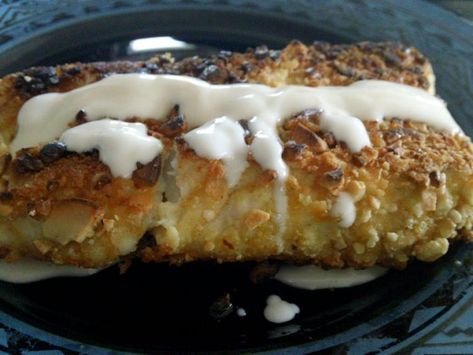 Almond Crusted Halibut Recipes, Pecan Crusted Halibut, Halibut Recipes Baked, Crusted Halibut, Sea Foods, Halibut Recipes, Butter Crackers, Almond Crusted, Try New Things