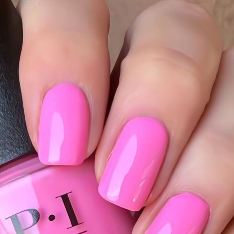 𝒦𝓇𝒾𝓈𝓉𝑒𝓃 on Instagram: "I love bright creamy pinks. A perfect summer shade 💕☀️😎 *PR*  @opi  Color: Makeout-Side  #opisummermaketherules #opicons #opimakeoutside #opipink #pinknails #opiobsessed #pr #nailsofinstagram #summermani #opiobsessed" Opi Makeout Side Nails, Opi Pink Nail Polish Shades, Bright Spring Nails, Opi Pink Nail Polish, Opi Nail Polish Colors, Opi Pink, Bright Pink Nails, Pretty And Polished, Short Nail Manicure