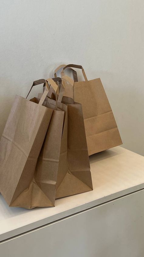 Boutique Bio Instagram, Totes Aesthetic, Shopping Bags Aesthetic, Online Boutique Ideas, Branding Design Packaging, Bags Aesthetic, 2025 Vision, Shopping Bags, Clothing Boutique