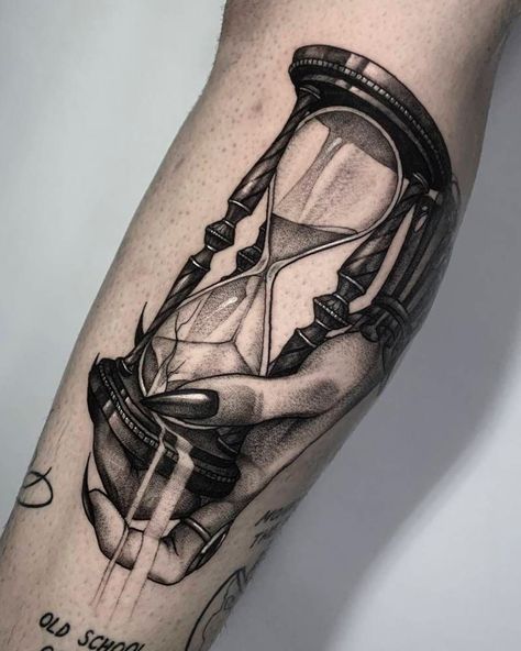 Dark Tattoo Ideas Female, Gothic Male Tattoos, Dark Romance Tattoo Ideas, Skull Hourglass Tattoo, Alternative Tattoo Ideas, Dark Romance Tattoo, Fin Tattoo, Dark Tattoo Ideas, Object References