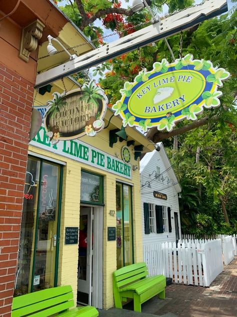 Key Lime Pie Key West, Key Lime Aesthetic, The Florida Keys Aesthetic, The Keys Aesthetic, Keywest Florida Aesthetic, Margaritaville Aesthetic, South Florida Aesthetic, Key West Florida Aesthetic, Florida Keys Aesthetic