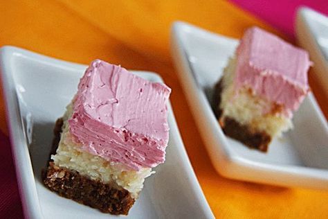 Pink Angels, Pink Food, Square Recipes, Pink Angel, Mousse Recipes, Brownie Bar, Bake Sale, No Bake Treats, Best Dessert Recipes