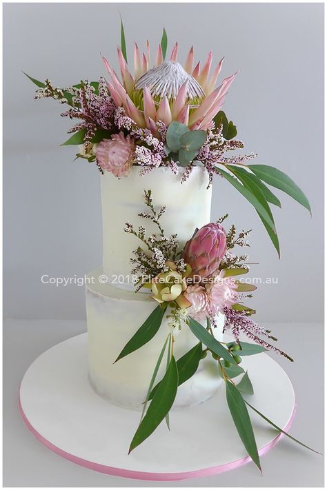 Protea Wedding Cake, Fynbos Wedding, Aussie Wedding, Native Wedding, Protea Wedding, Vegan Wedding Cake, Traditional Wedding Cake, Vegan Wedding, Australian Flowers