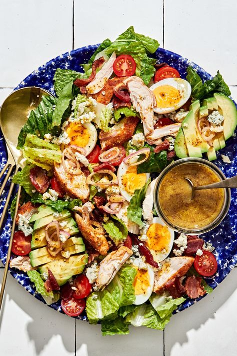 Cob Salad, Cobb Salad Dressing, Blue Cheese Vinaigrette, Cobb Salad Ingredients, Soup And Salad Combo, Mediterranean Couscous Salad, Grilled Chicken Avocado, Classic Cobb Salad, Salad With Grilled Chicken