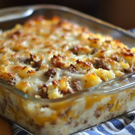 Hamburger Hashbrown Casserole Recipe - Hamburger Hashbrown Recipes, Hashbrown And Hamburger Casserole, Hamburger Hashbrown Casserole, Hamburger Hashbrown, Hamburger Hash, Hamburger Potato Casserole, Hamburger And Potatoes, Hashbrown Casserole Recipe, Hamburger Casseroles Recipes