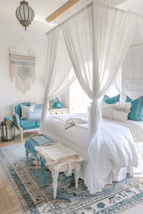 Emslifeandloves Moroccan Interiors Bedroom, Retro Bedroom Ideas, Greek Bedroom, Moroccan Bedroom Ideas, Exotic Bedrooms, Moroccan Inspired Bedroom, Blue Girls Rooms, Gothic Cottage, Mediterranean Bedroom