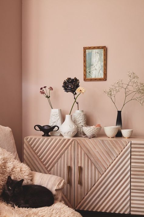 Would you go nude? - The interiors trend that's barely there - Nude Walls Interior Boho, Room Wall Colors, Pastel Walls, Pink Living Room, Bedroom Wall Colors, Design Del Prodotto, Pink Room, Boho Interior, Interior Trend