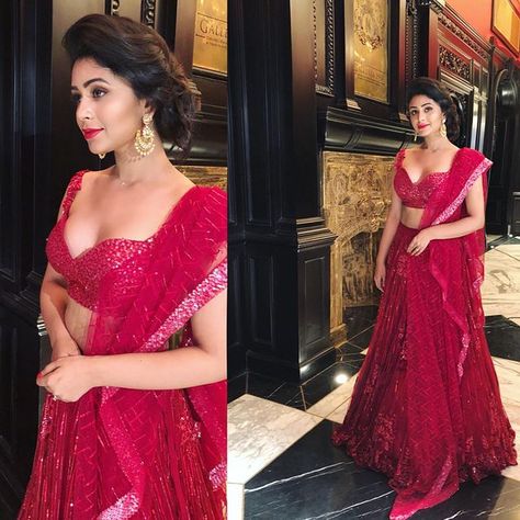 Ritabhari Chakraborty on Instagram: “✨” Ritabhari Chakraborty, Wedding Lehenga Choli, Pakistani Wedding Outfits, Red Lehenga, Pakistani Wedding Dresses, Wedding Lehenga, Net Dupatta, Designer Wedding, Brick Red